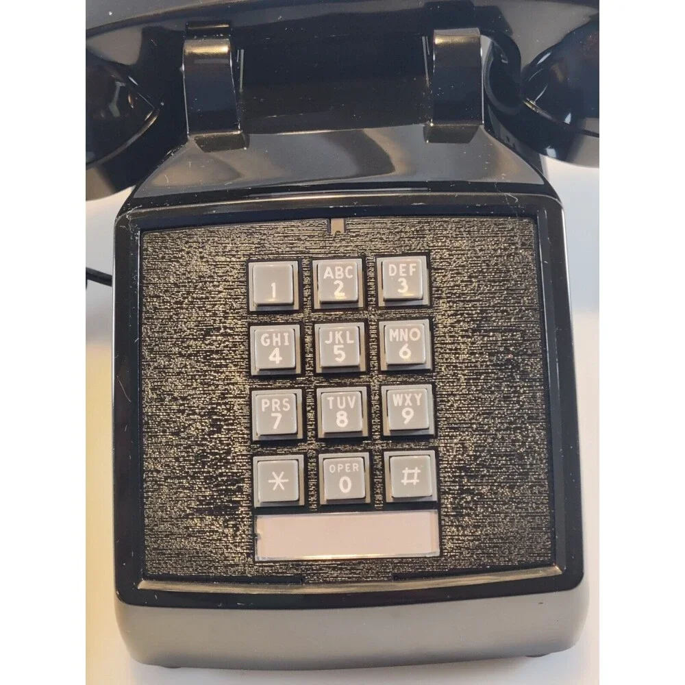 Vintage Cortelco 250000-VBA-20MD Black Push Button Telephone Desktop Phone USA - Picture 2 of 13